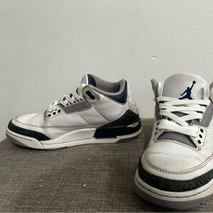 Men's White and Black Sneakers
